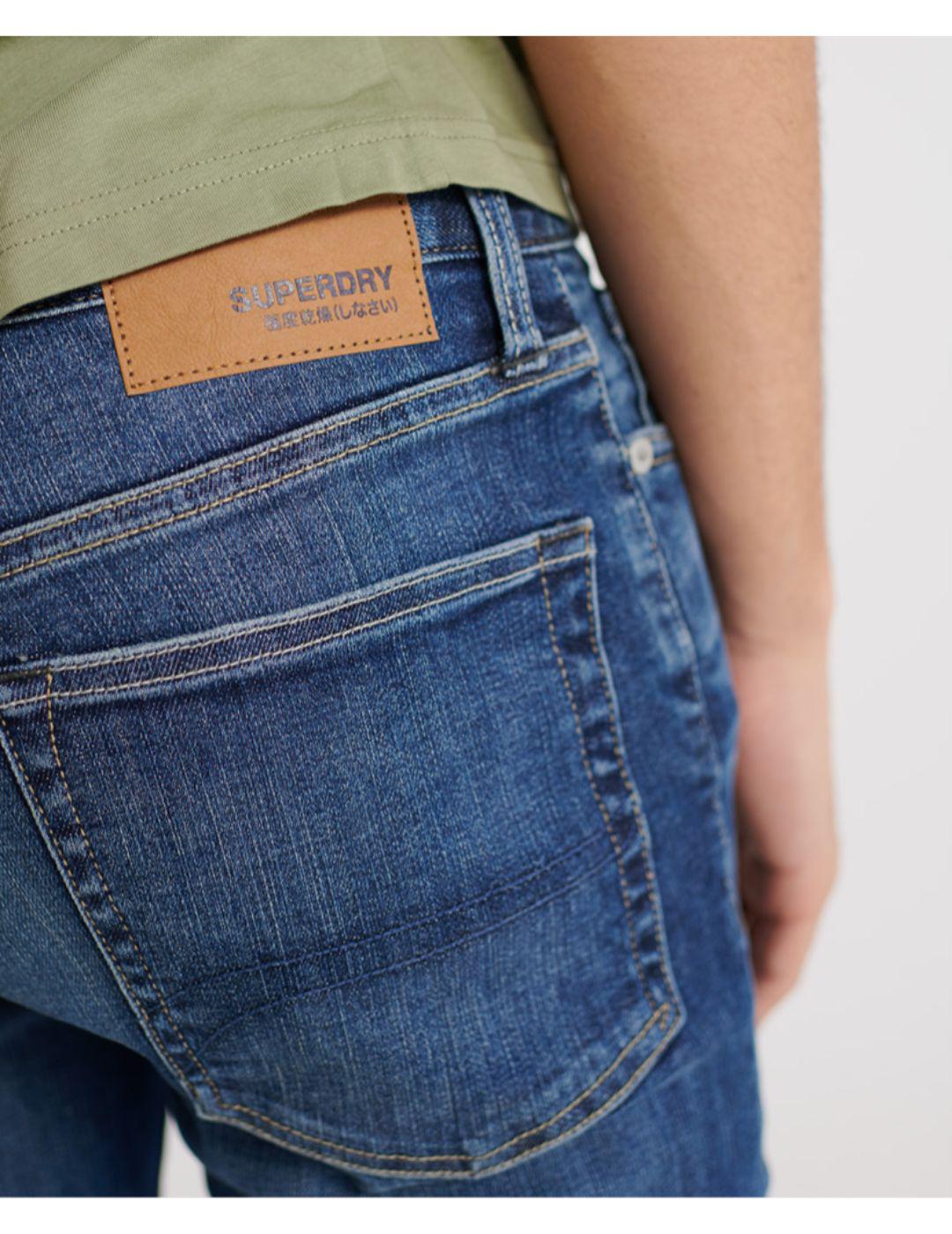 TRAVIS SKINNY-W