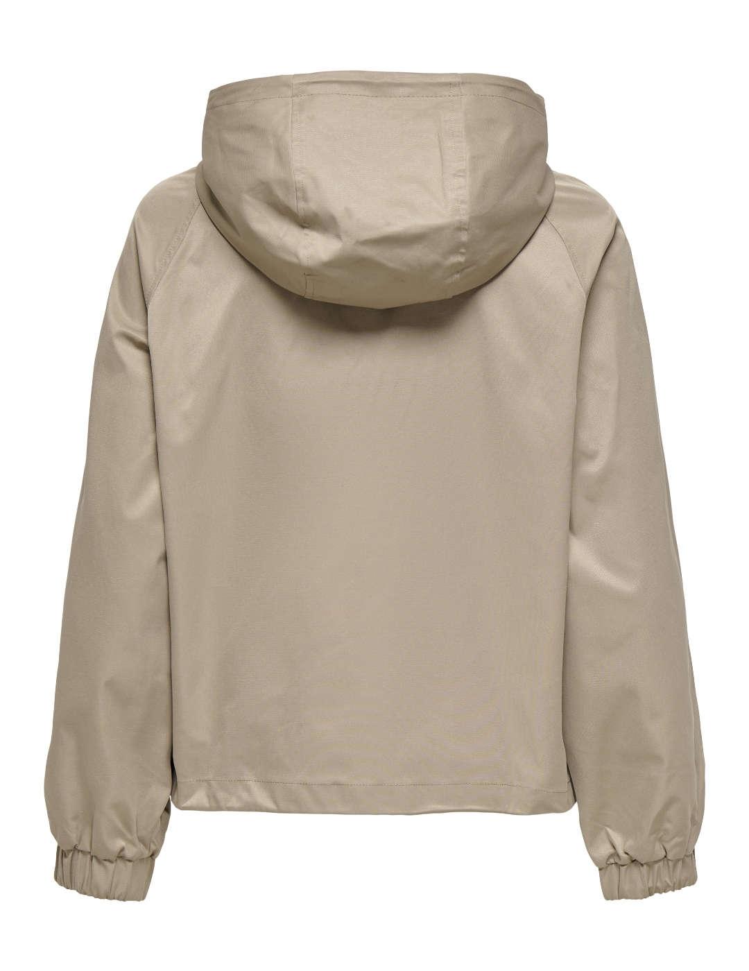 Chaqueta Only Poppi beige con capucha para mujer