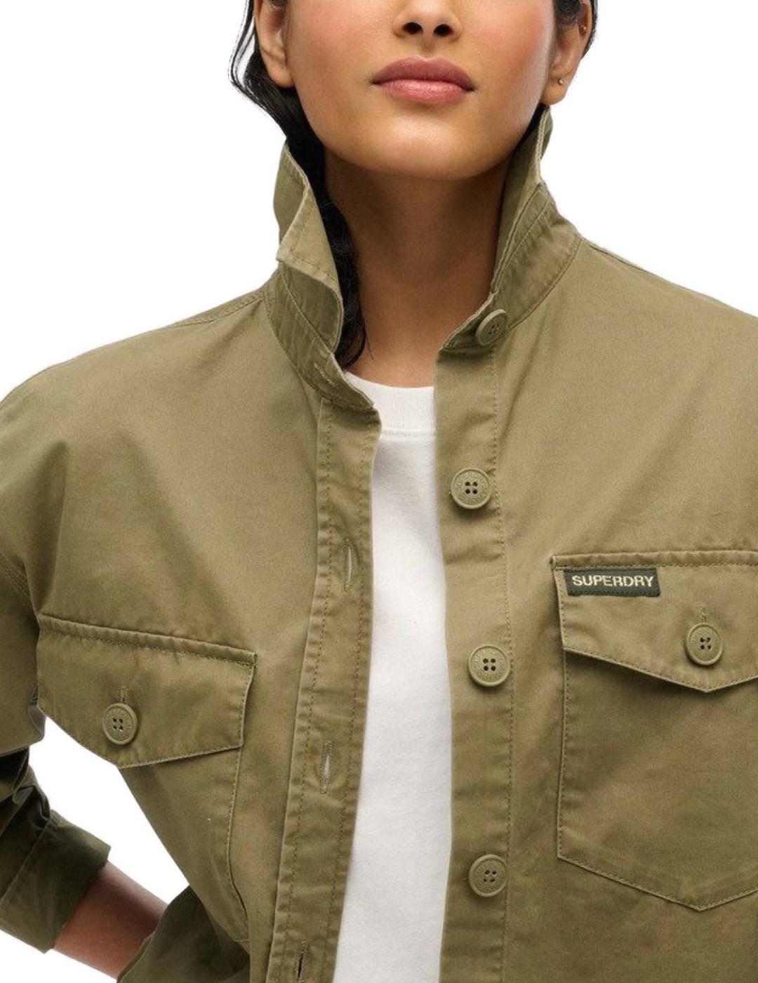 Sobrecamisa Superdry verde militar pedrería para mujer