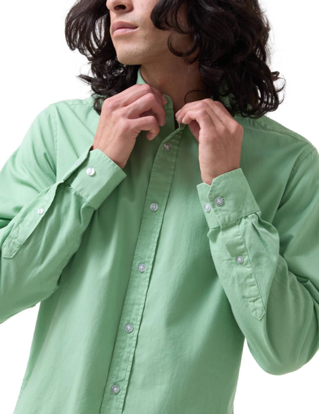 Camisa Altonadock tinte verde logo manga larga para hombre