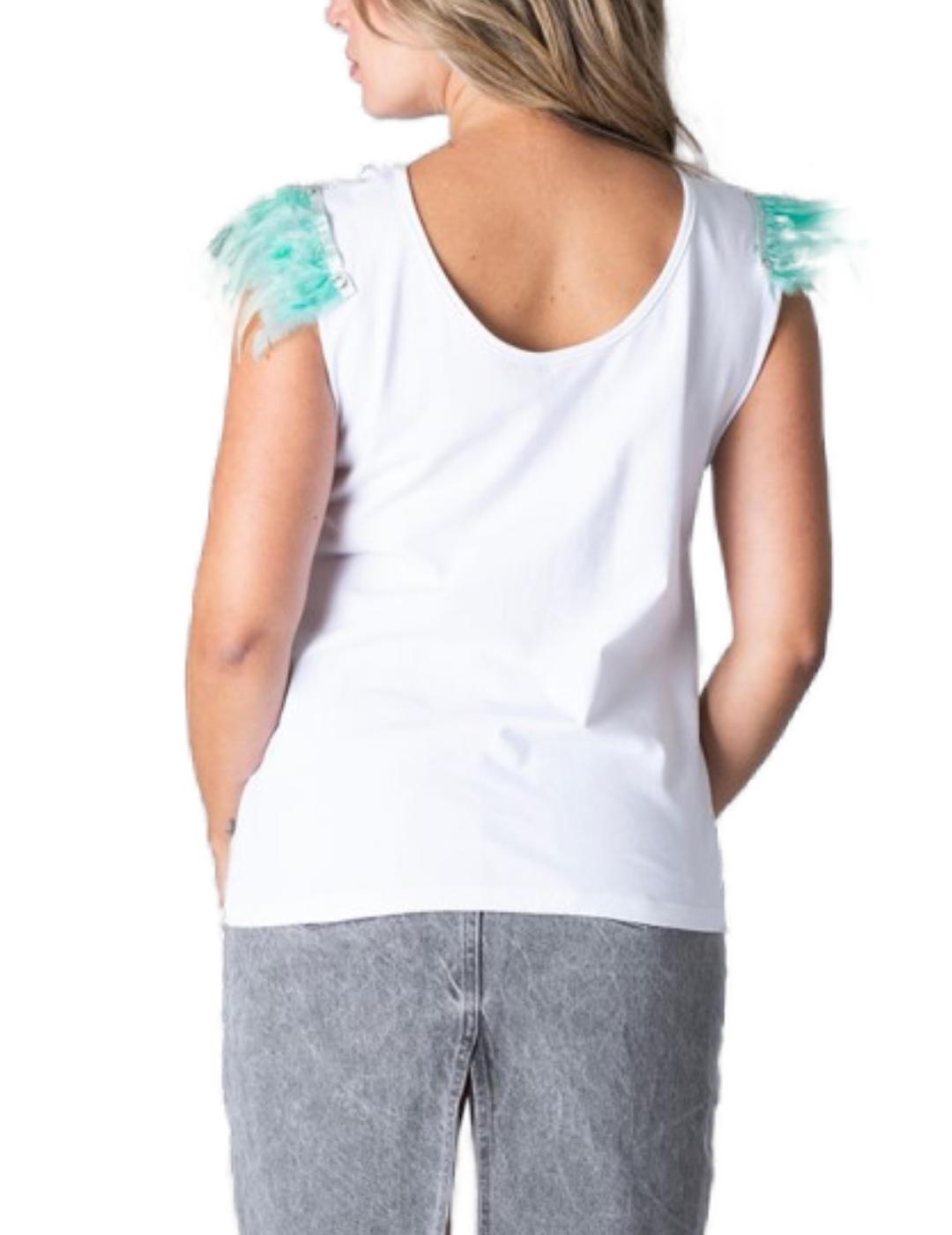 Camiseta Animosa Virginia Woolf libertad negro plumas  mujer