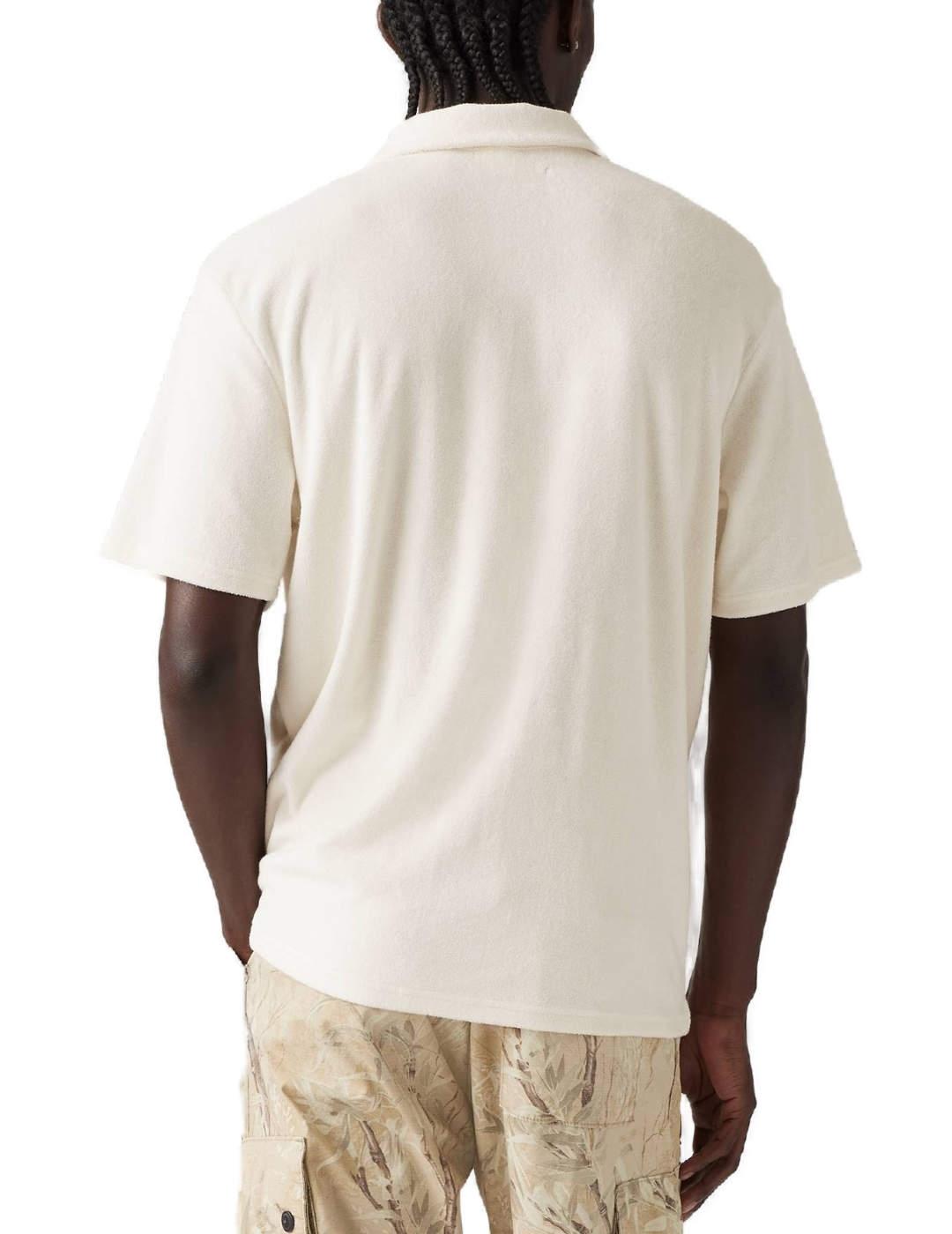 Polo Levi's beige felpa con bolsillo para hombre
