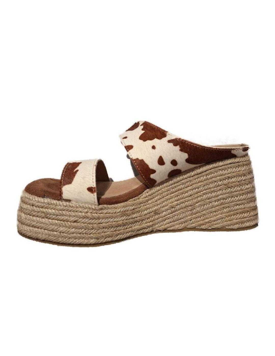 Sandalias Colors of California plataforma tiras tachas mujer